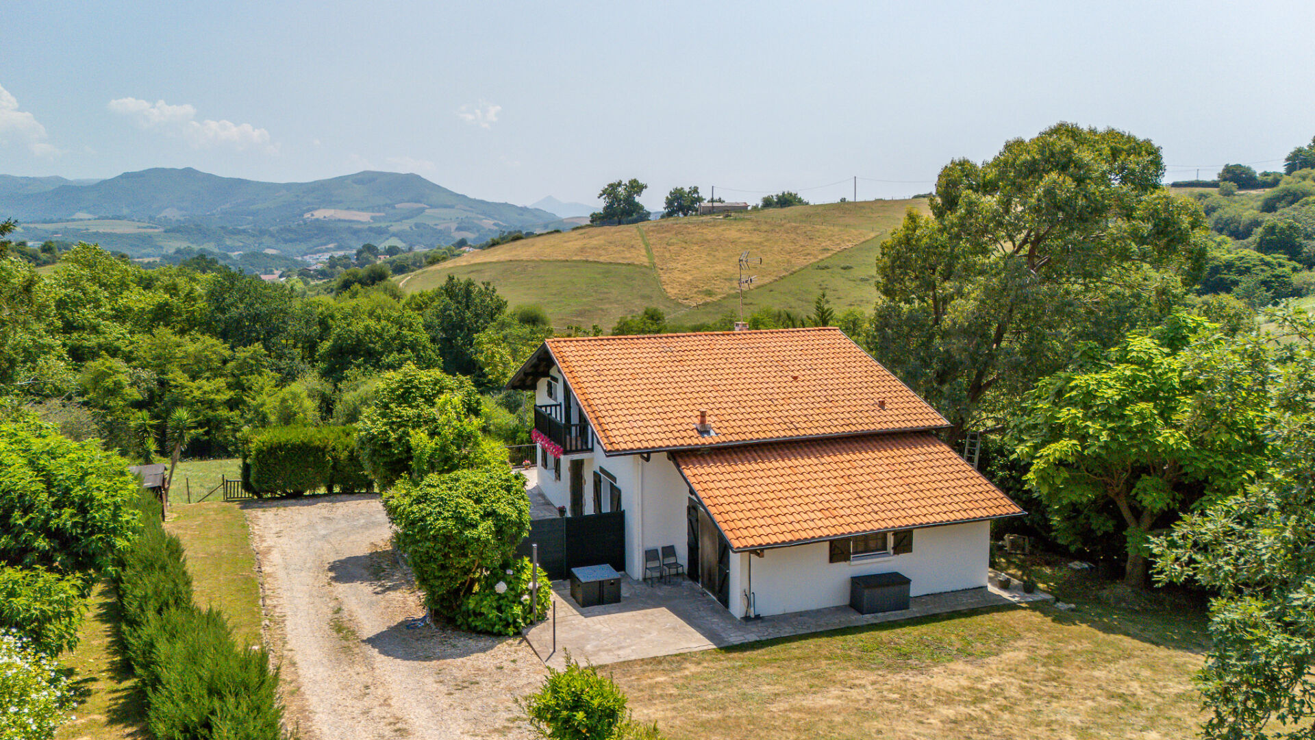 Agence immobilière de 
 AGENCE OLAIZOLA - Agence OLAIZOLA 
