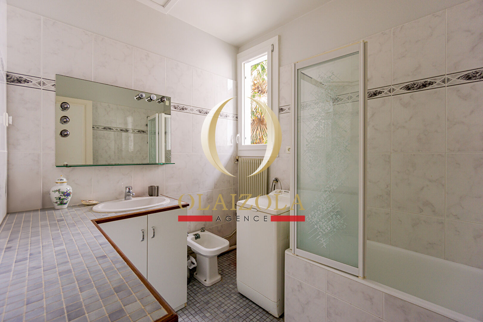 Photo SAINT JEAN DE LUZ / QUARTIER DU LAC - Appartement de 3 pièces avec jardin dans quartier calme. image 6/6