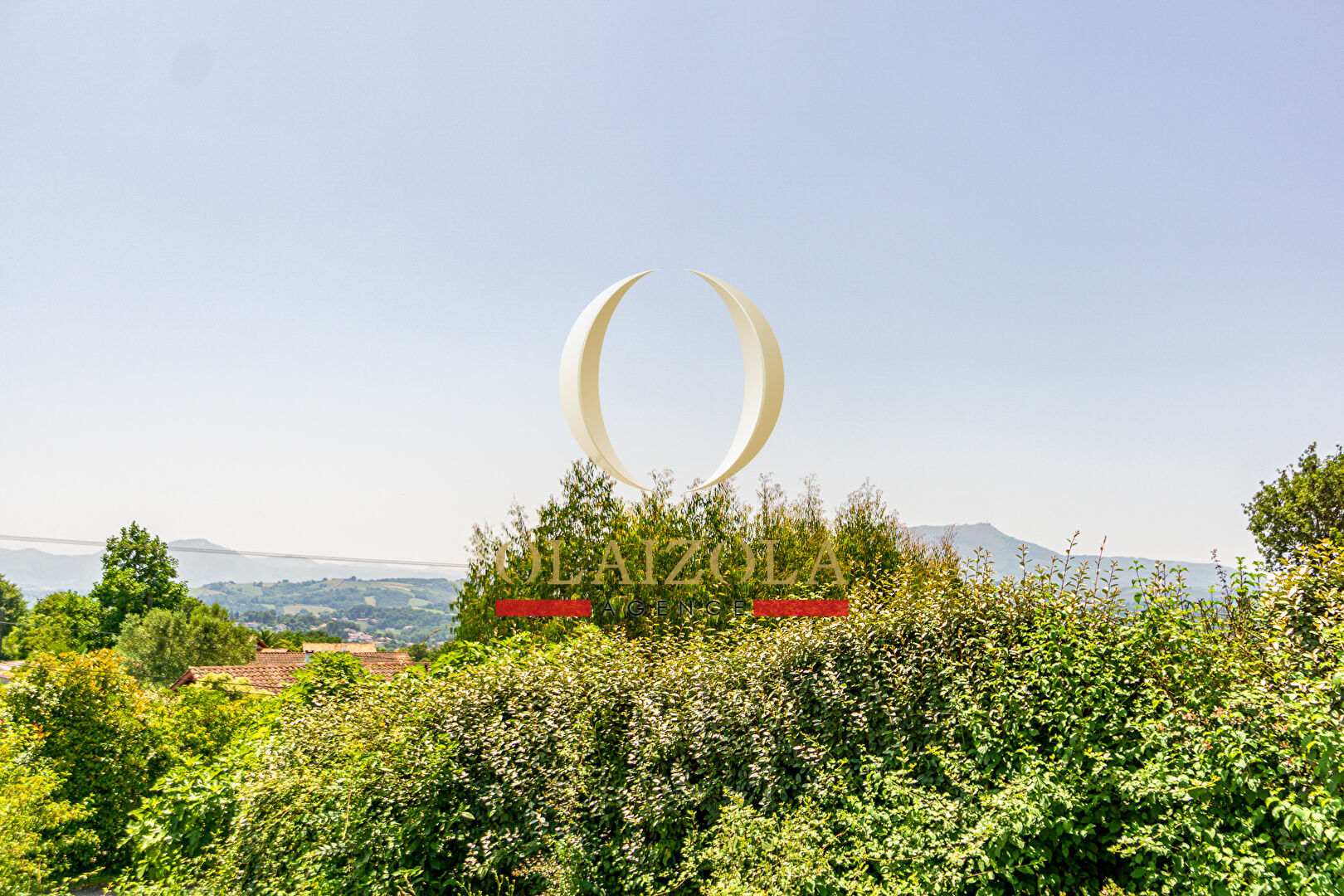 Agence immobilière de 
 AGENCE OLAIZOLA - Agence OLAIZOLA 
