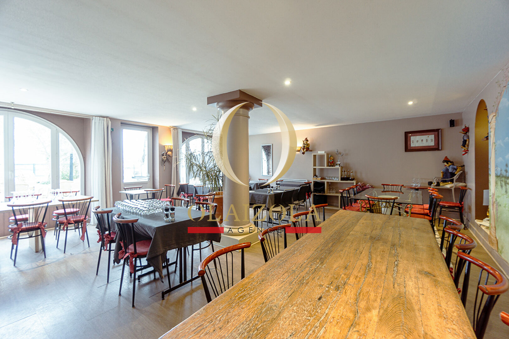Photo ANGLET - Murs & Fonds de commerce - Grande PIZZERIA de renom avec licence IV image 3/6