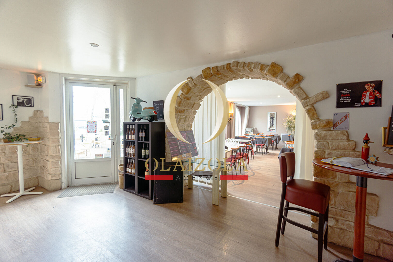 Photo ANGLET - Murs & Fonds de commerce - Grande PIZZERIA de renom avec licence IV image 4/6