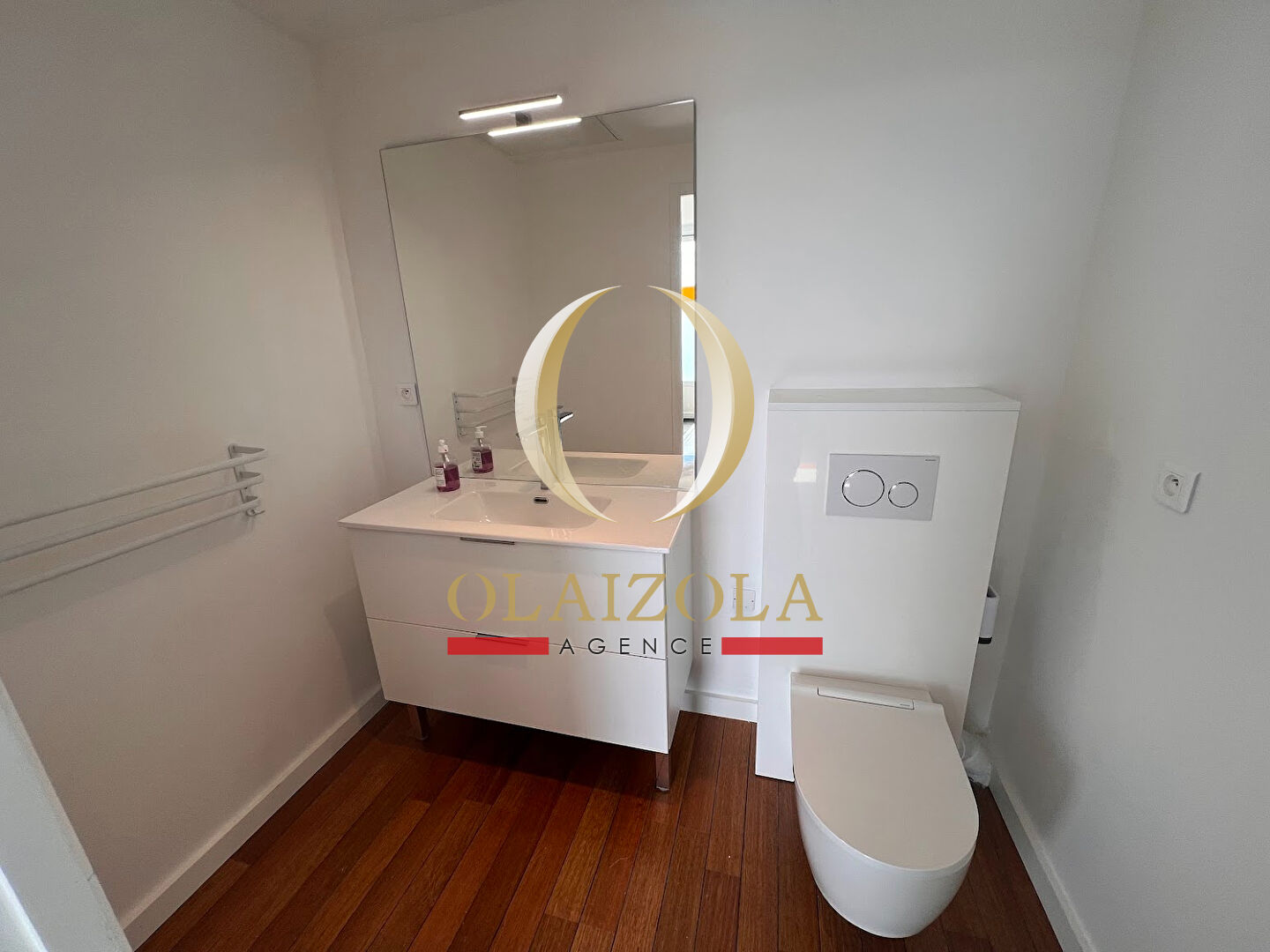 Photo ASCAIN -MURS:Local d'activité :41 m2 aménagé, image 3/3