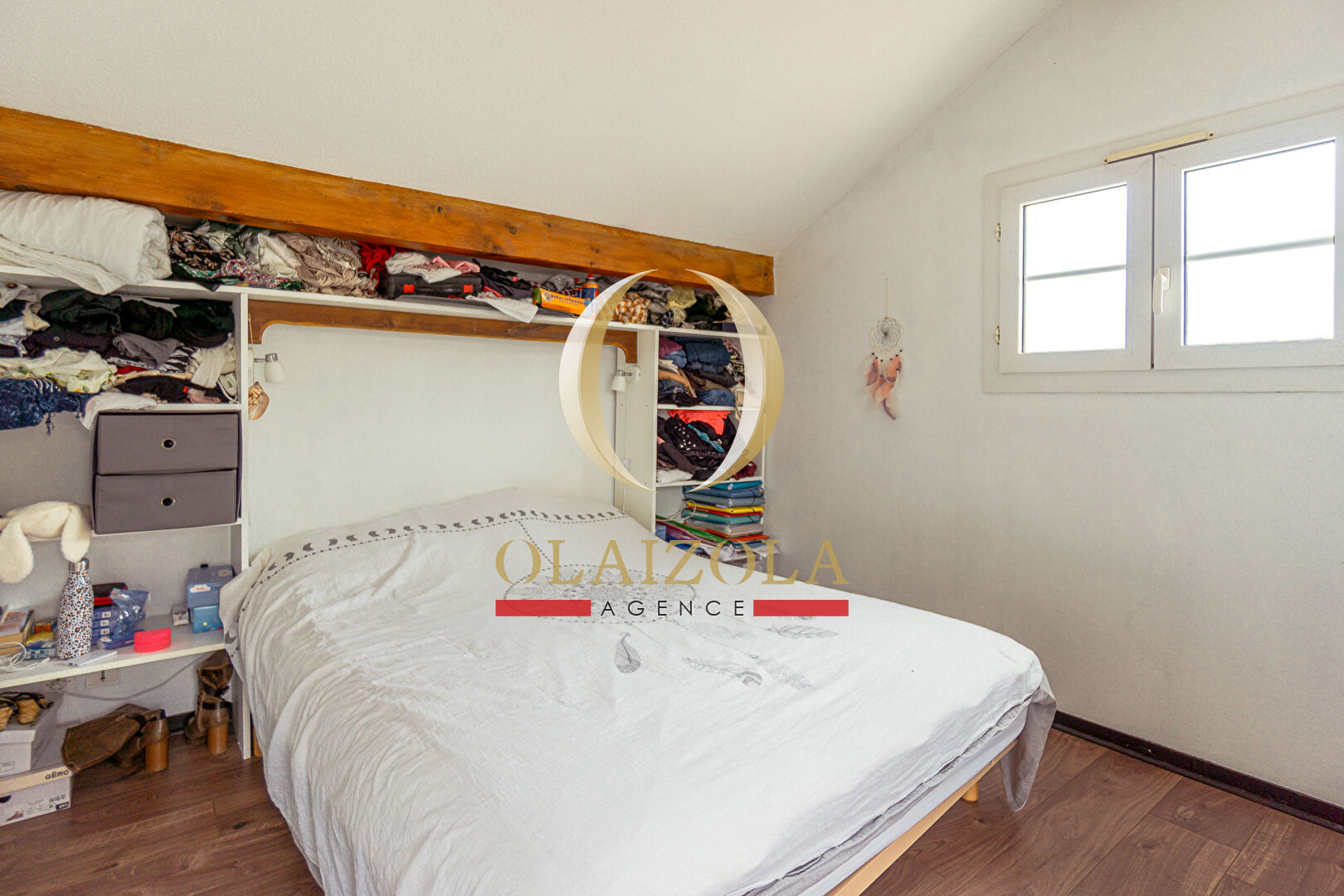 Photo SAINT-PÉE-SUR-NIVELLE - Appartement en duplex image 6/6