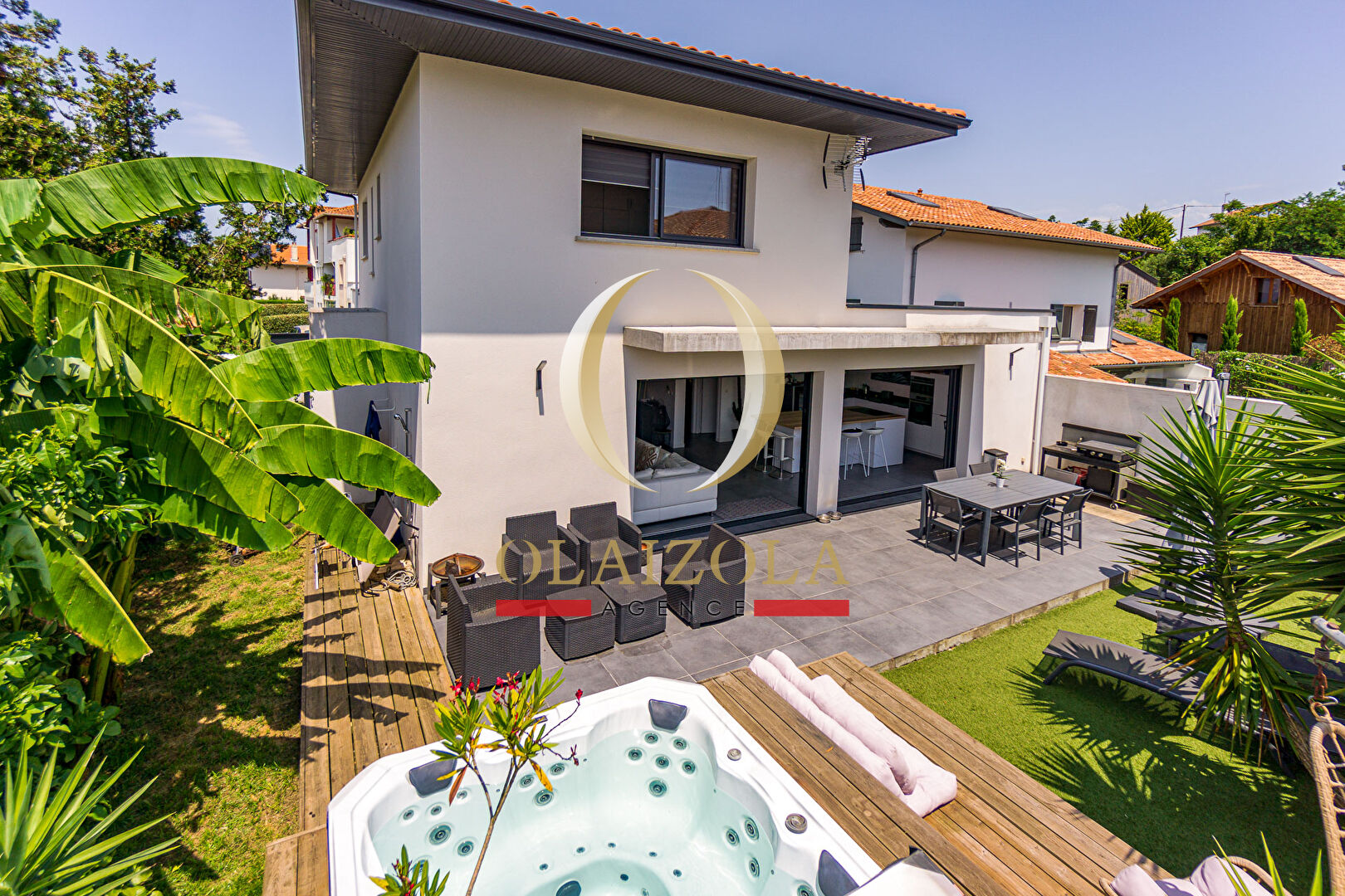 Agence immobilière de 
 AGENCE OLAIZOLA - Agence OLAIZOLA 
