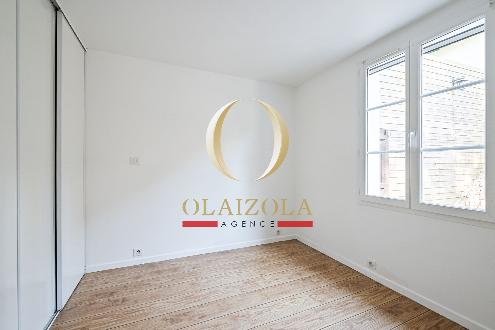 Photo SAINT PÉE SUR NIVELLE / BOURG - Maison évolutive avec jardin dans quartier calme. image 6/6