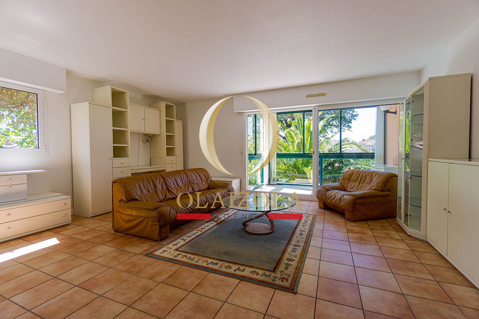 Photo ANGLET,  Appartement T3 avec loggias et garage en sous-sol dans résidence calme. image 5/6