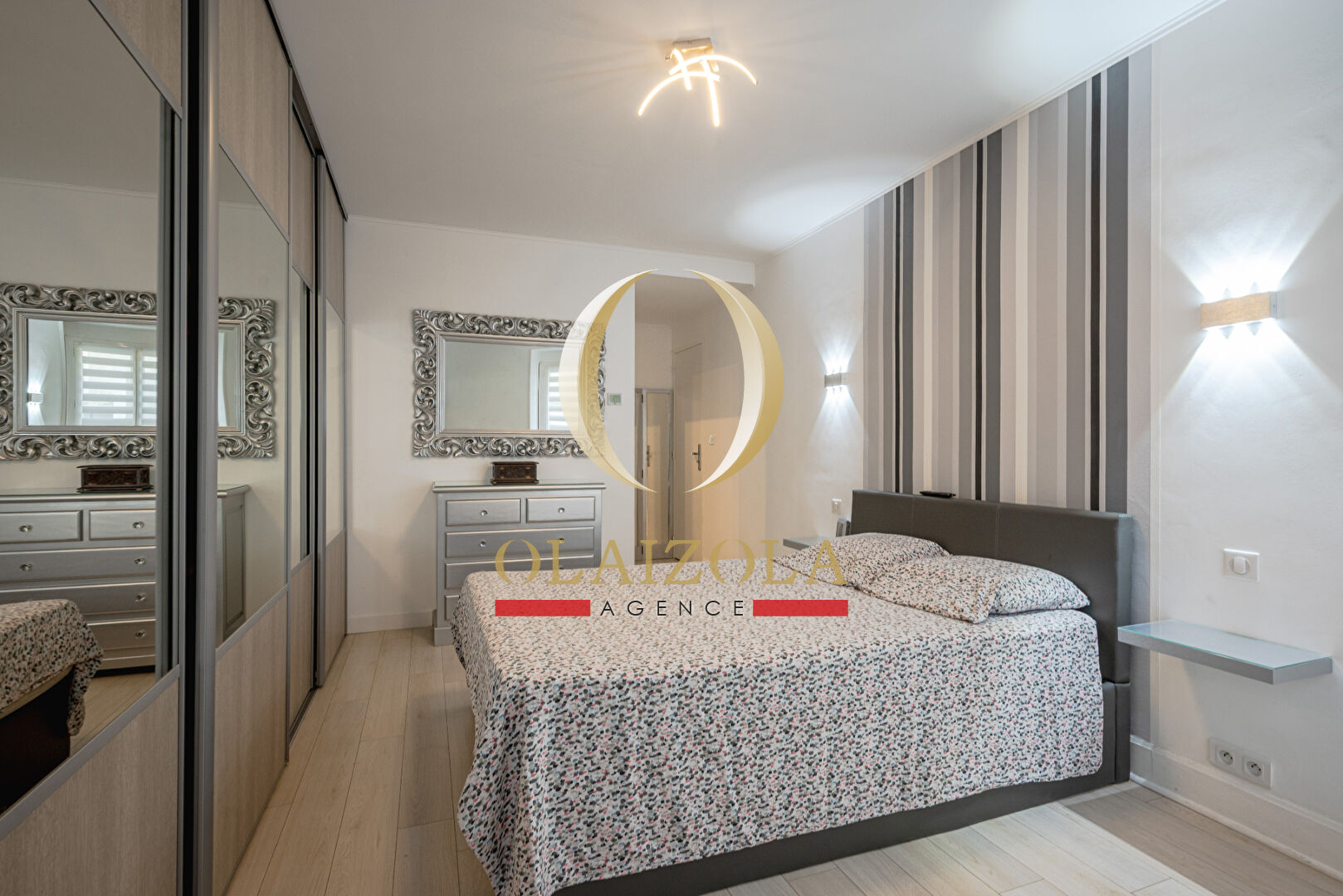 Photo BIARRITZ / MAZAGRAN - Appartement moderne entre la Grande Plage et la place Sainte-Eugénie image 6/6