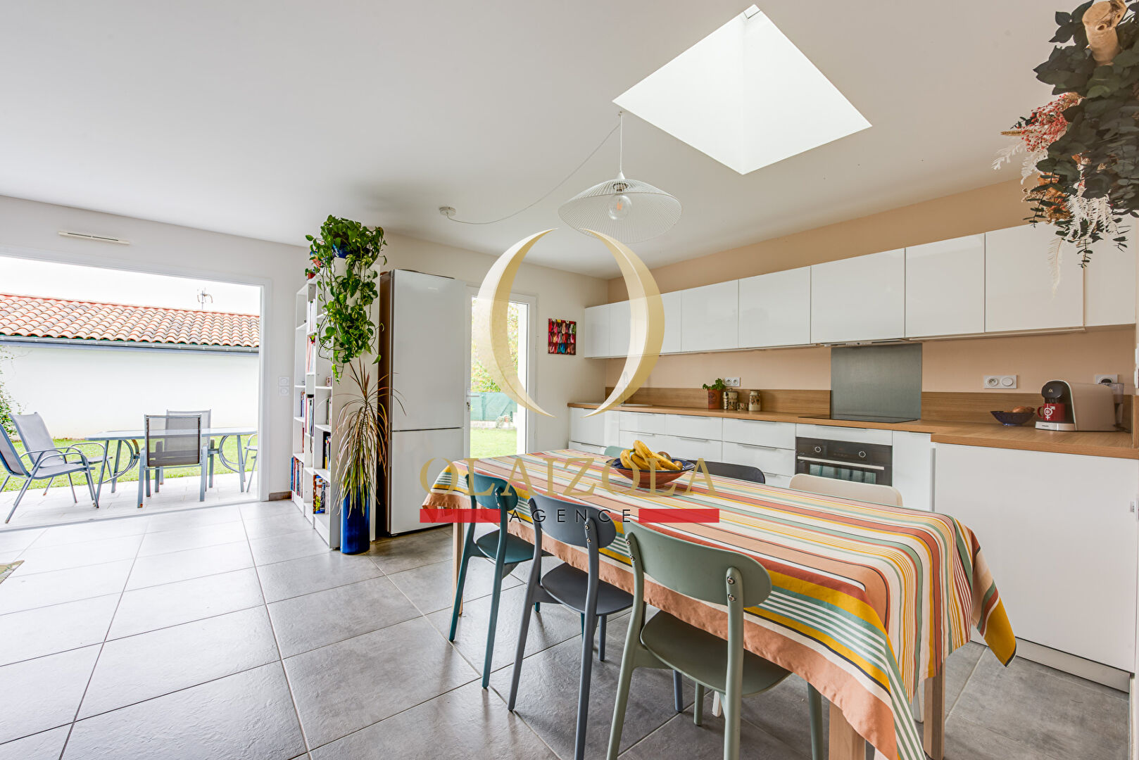 Photo Saint-Pée-sur-Nivelle - Maison T4 avec garage, jardin et vue Rhune. image 5/6