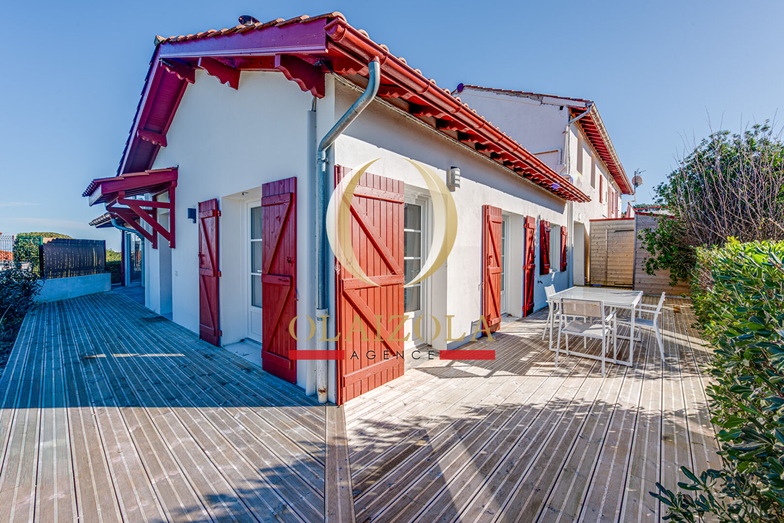 Agence immobilière de 
 AGENCE OLAIZOLA - Agence OLAIZOLA 
