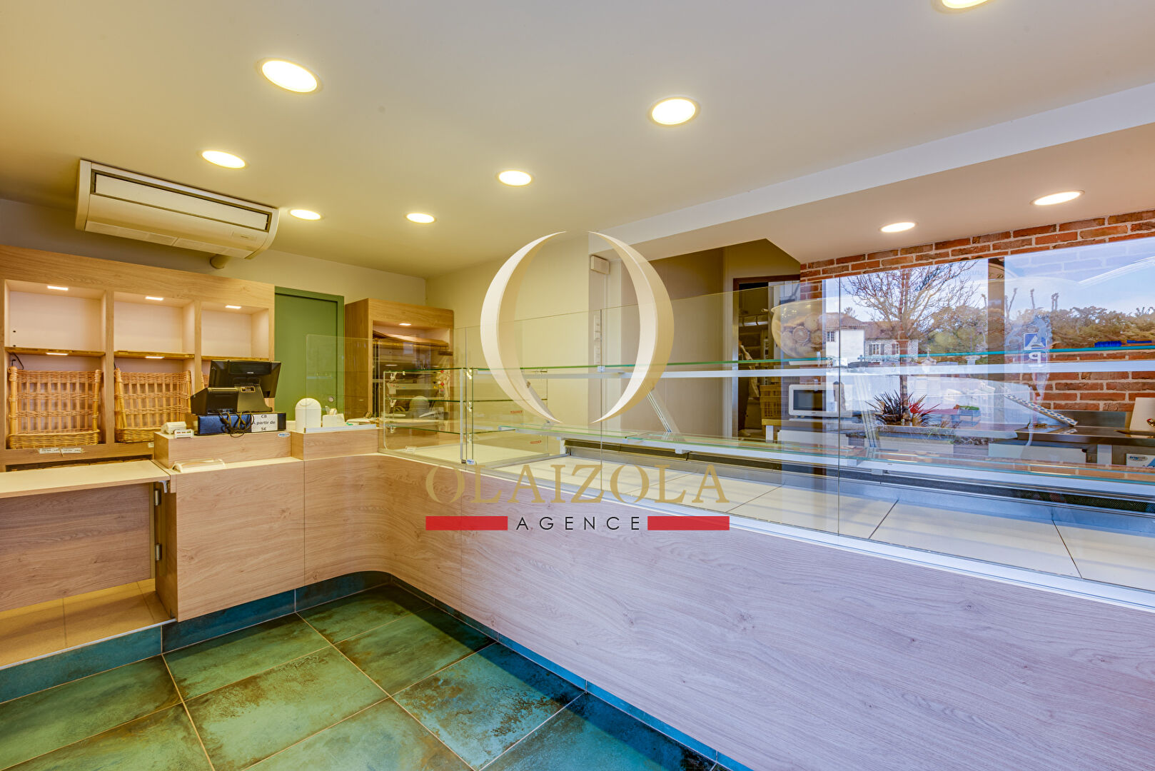 Agence immobilière de 
 AGENCE OLAIZOLA - Agence OLAIZOLA 
