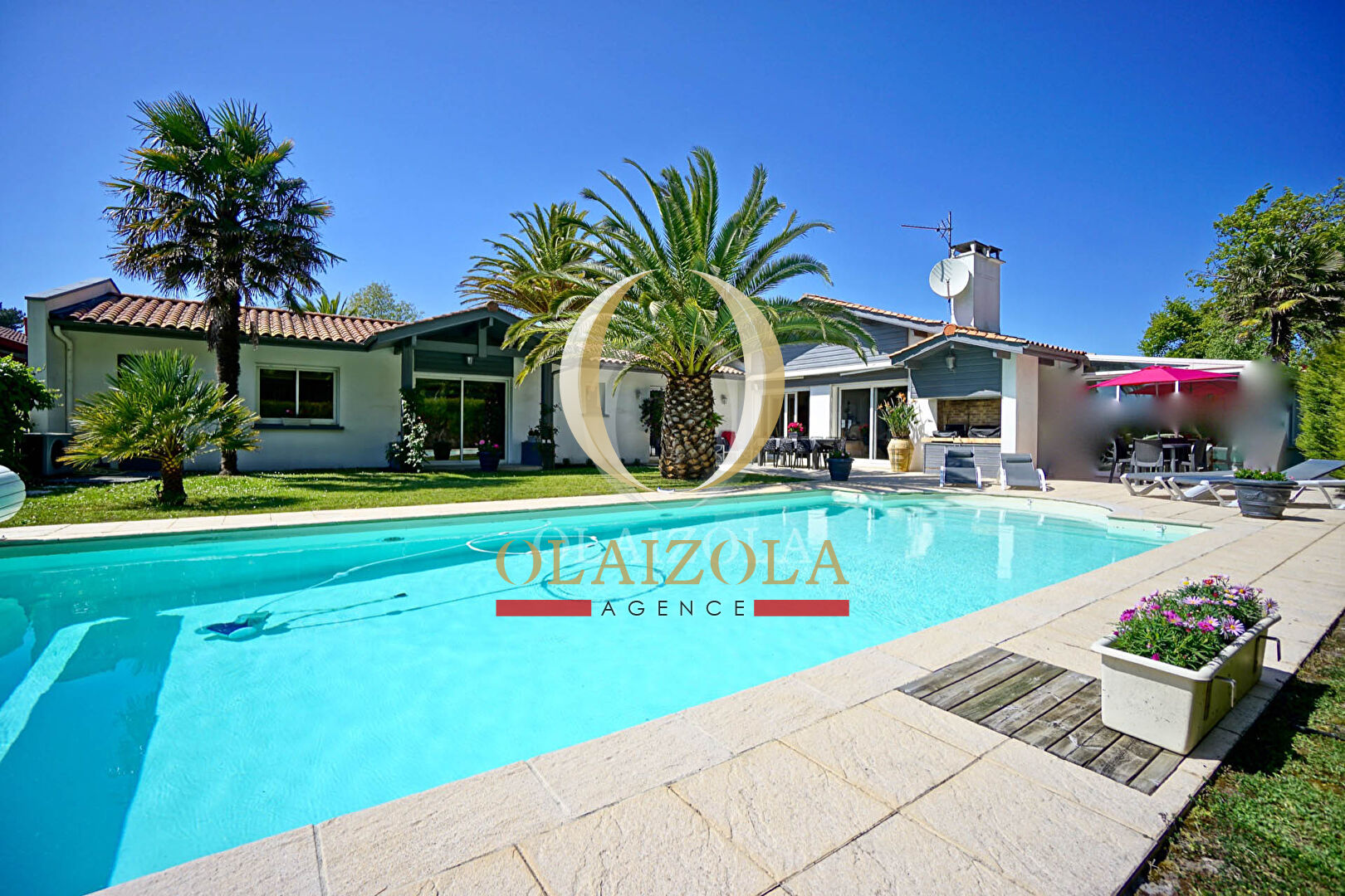 Agence immobilière de 
 AGENCE OLAIZOLA - Agence OLAIZOLA 
