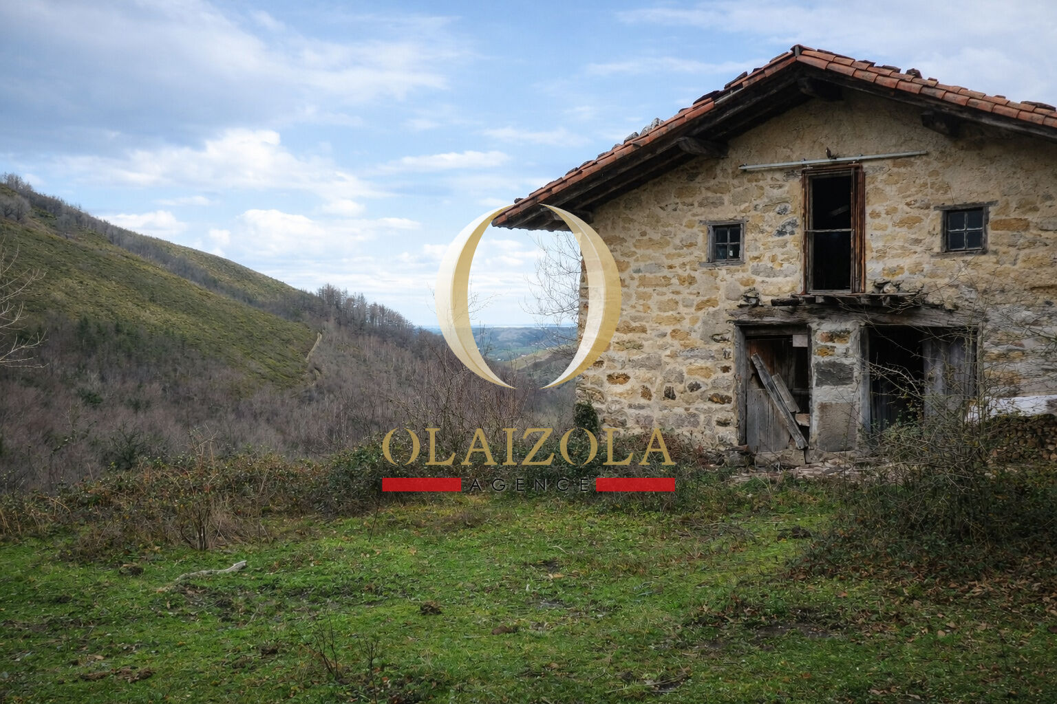Agence immobilière de 
 AGENCE OLAIZOLA - Agence OLAIZOLA 
