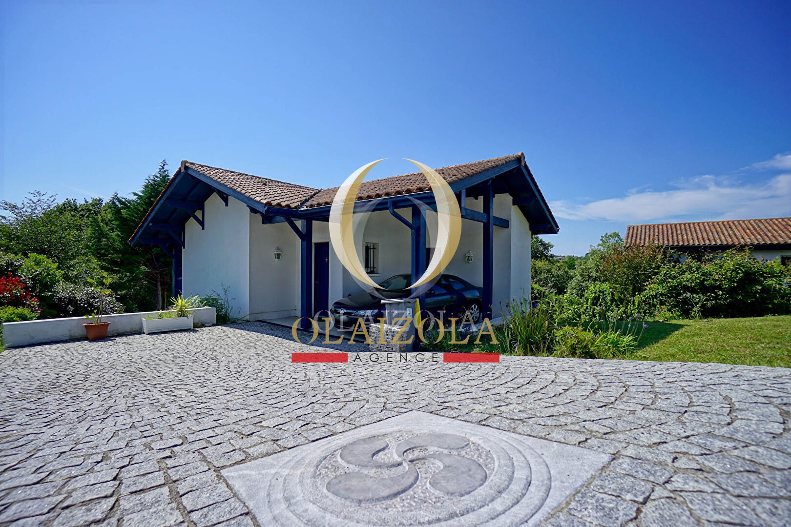 Agence immobilière de 
 AGENCE OLAIZOLA - Agence OLAIZOLA 
