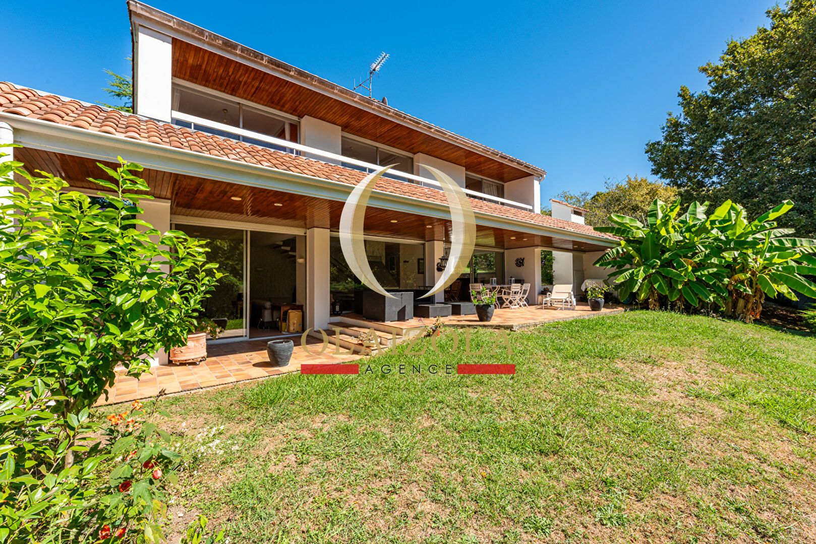 Agence immobilière de 
 AGENCE OLAIZOLA - Agence OLAIZOLA 
