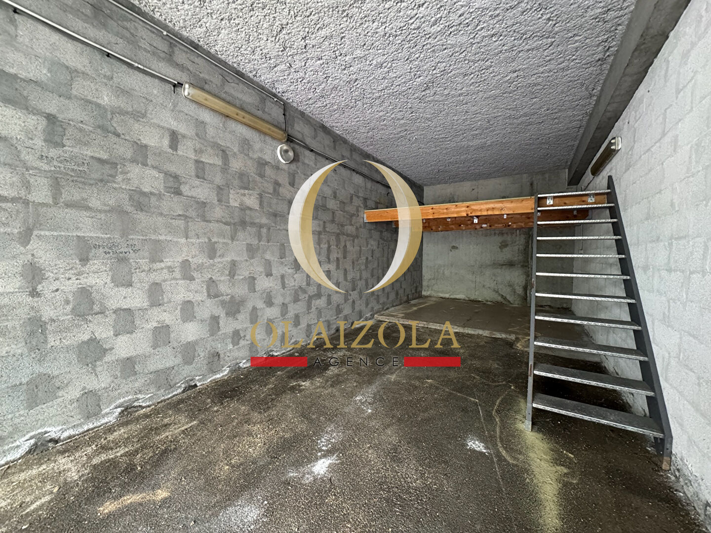 Agence immobilière de 
 AGENCE OLAIZOLA - Agence OLAIZOLA 
