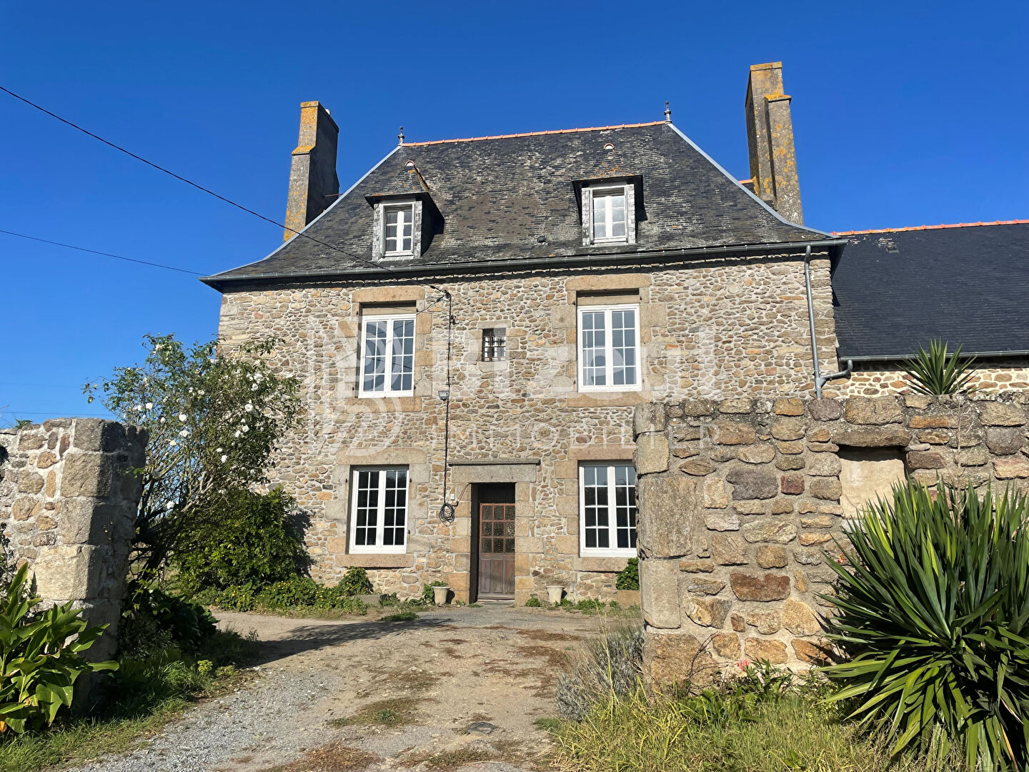 Agence immobilière de AGENCE BIZEUL ST MALO
