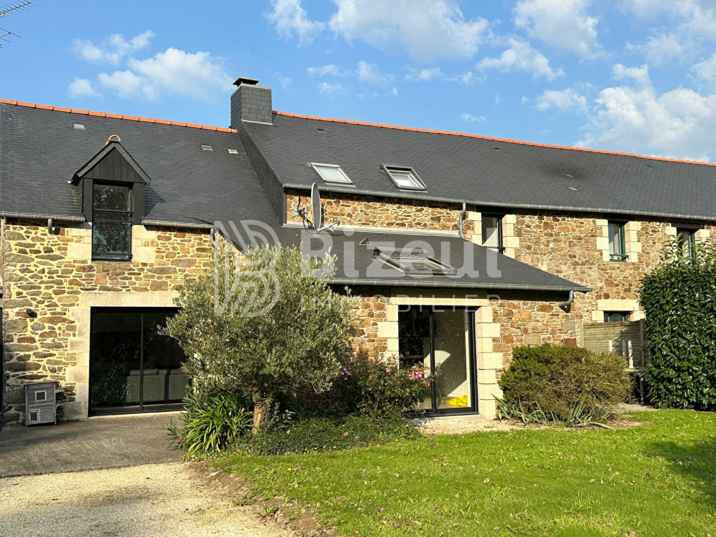 Agence immobilière de AGENCE BIZEUL ST MALO