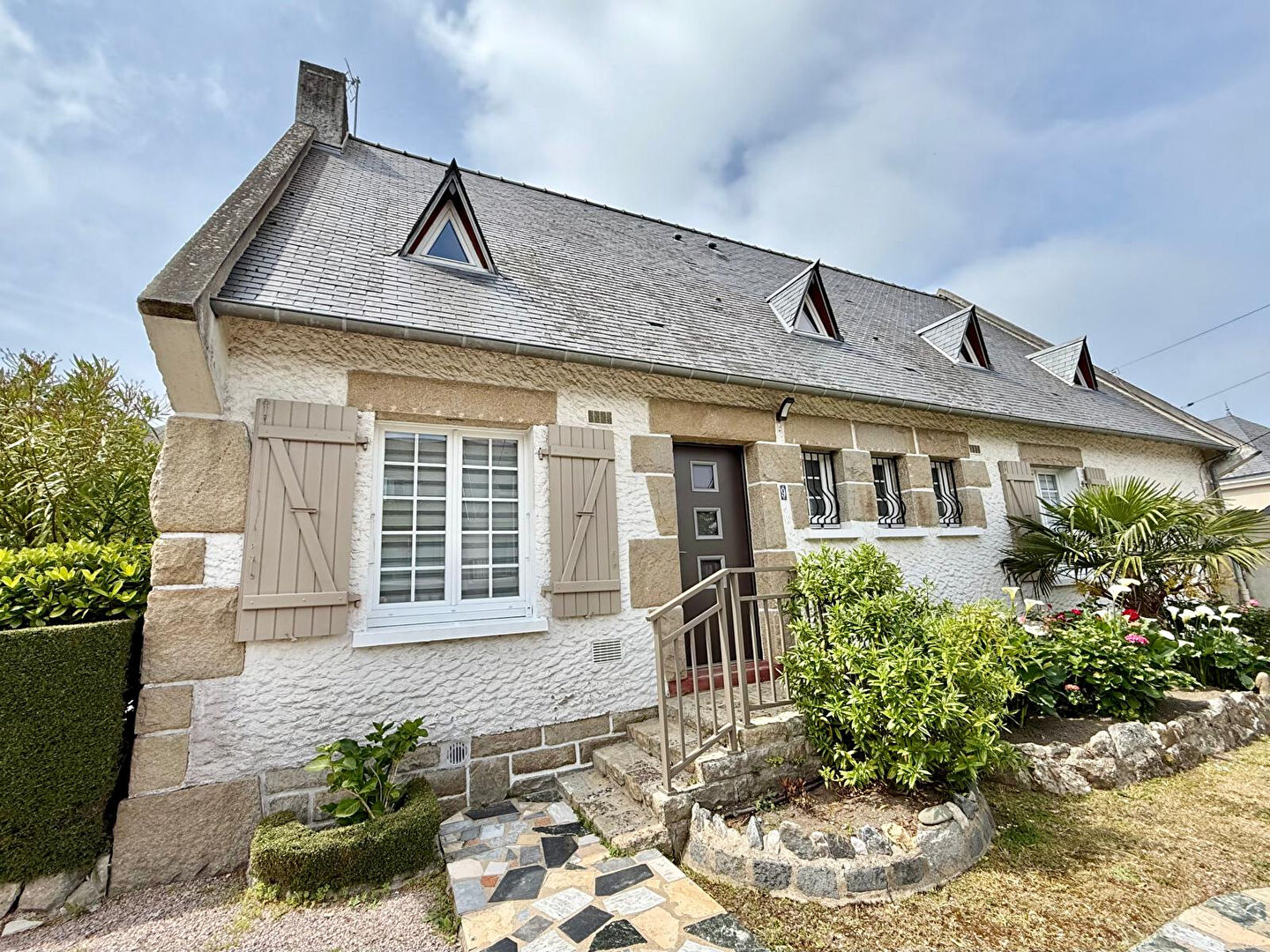 Agence immobilière de AGENCE BIZEUL - AGENCE BIZEUL ST SERVAN
