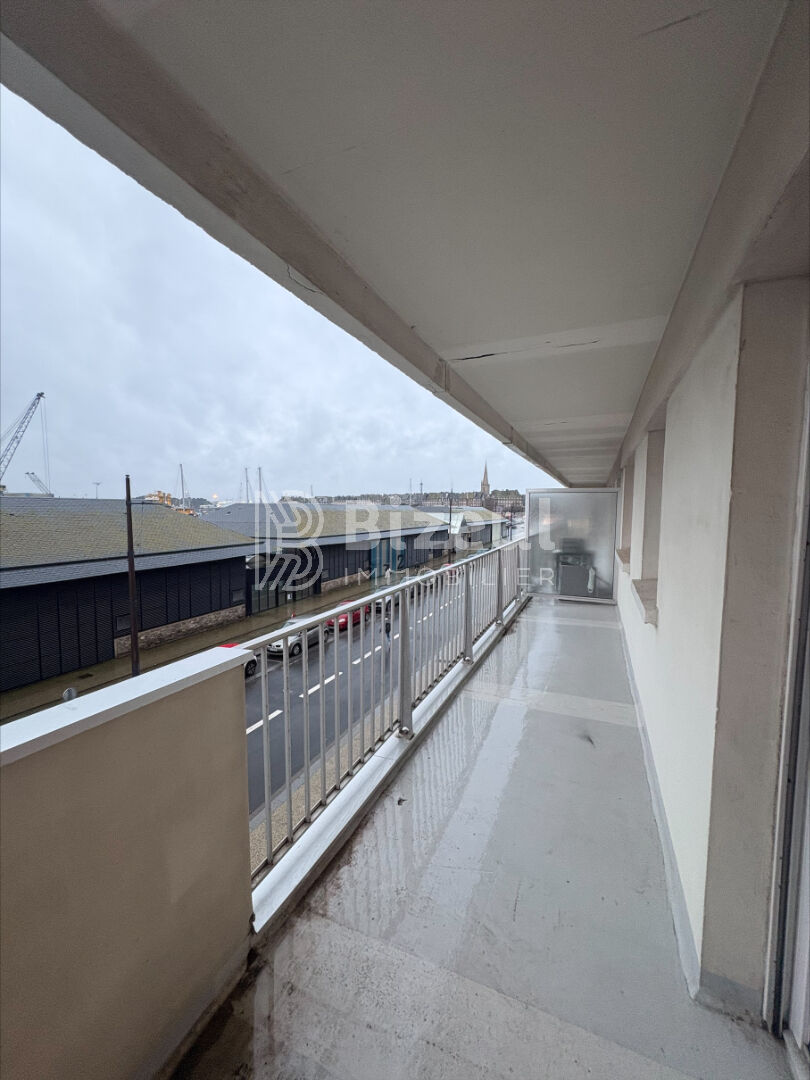 Agence immobilière de AGENCE BIZEUL ST MALO