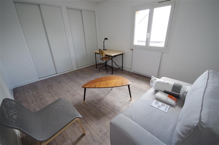1 CHAMBRE A LOUER – MEUBLEE