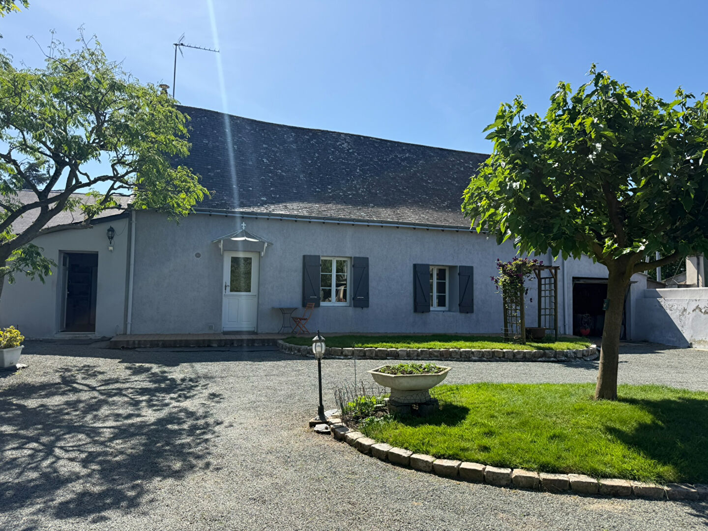 Maison à vendre au Ponts de Cé de plain pied avec jardin clos et arboré