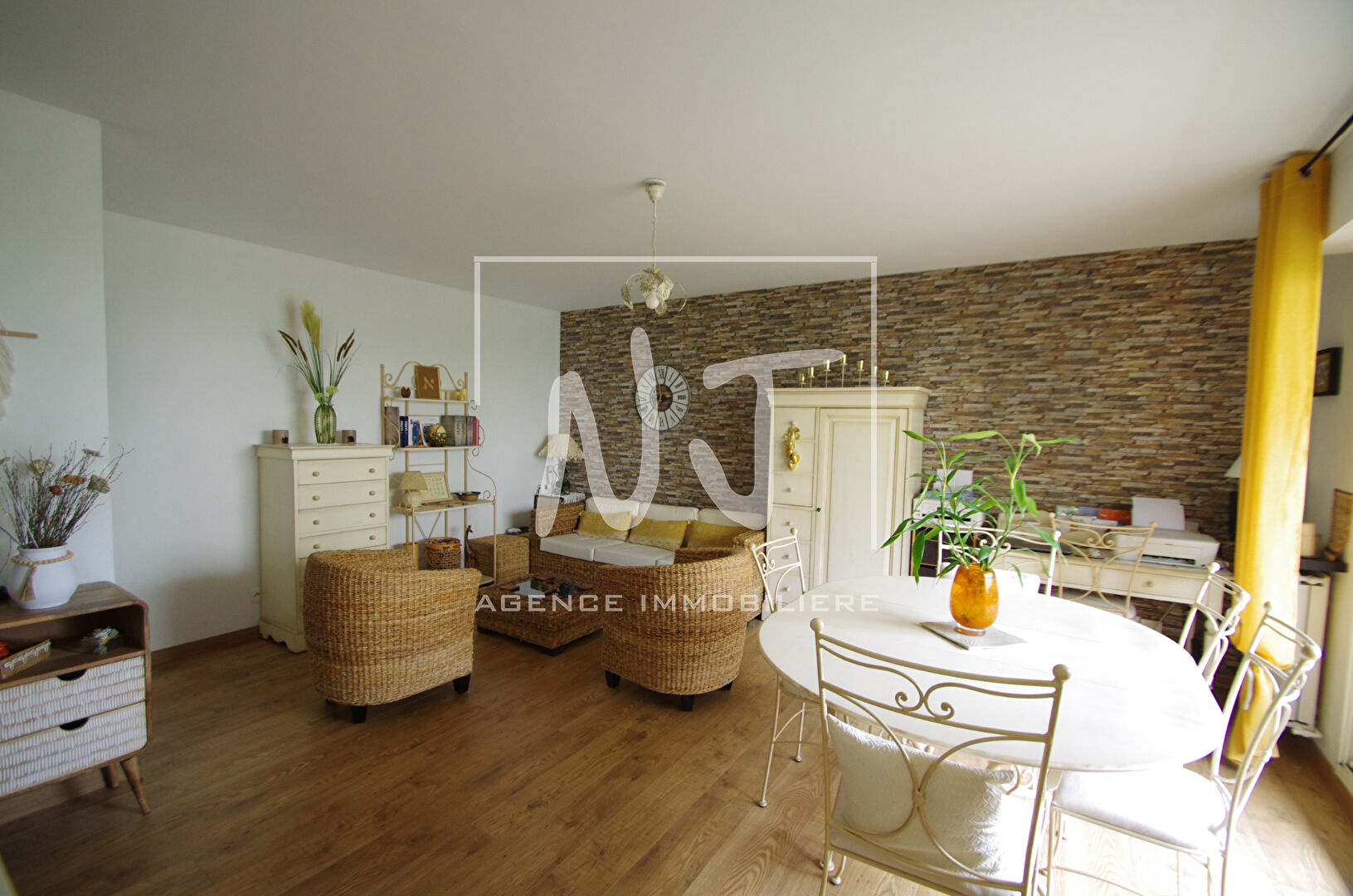 Agence immobilière de Nicole Joubert - Montreuil-Juigné