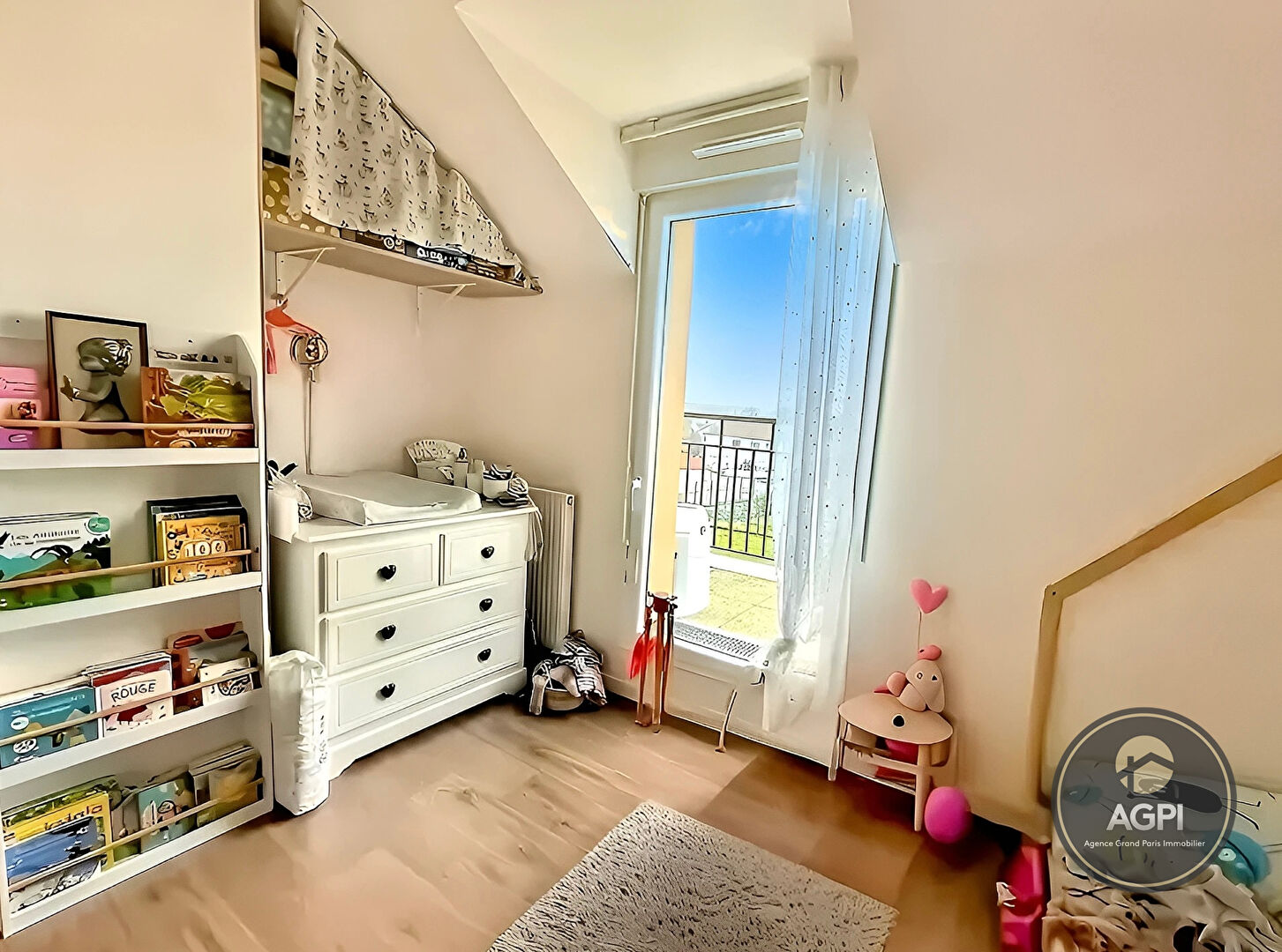 Photo Appartement 4 pièces traversant  de 78 m2 à vendre image 6/6