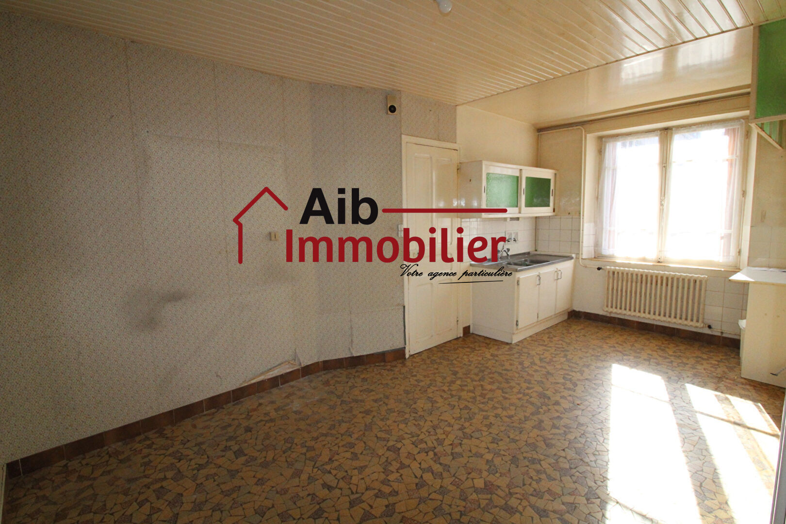 Photo BEAU POTENTIEL A RENOVER AU CALME image 5/6