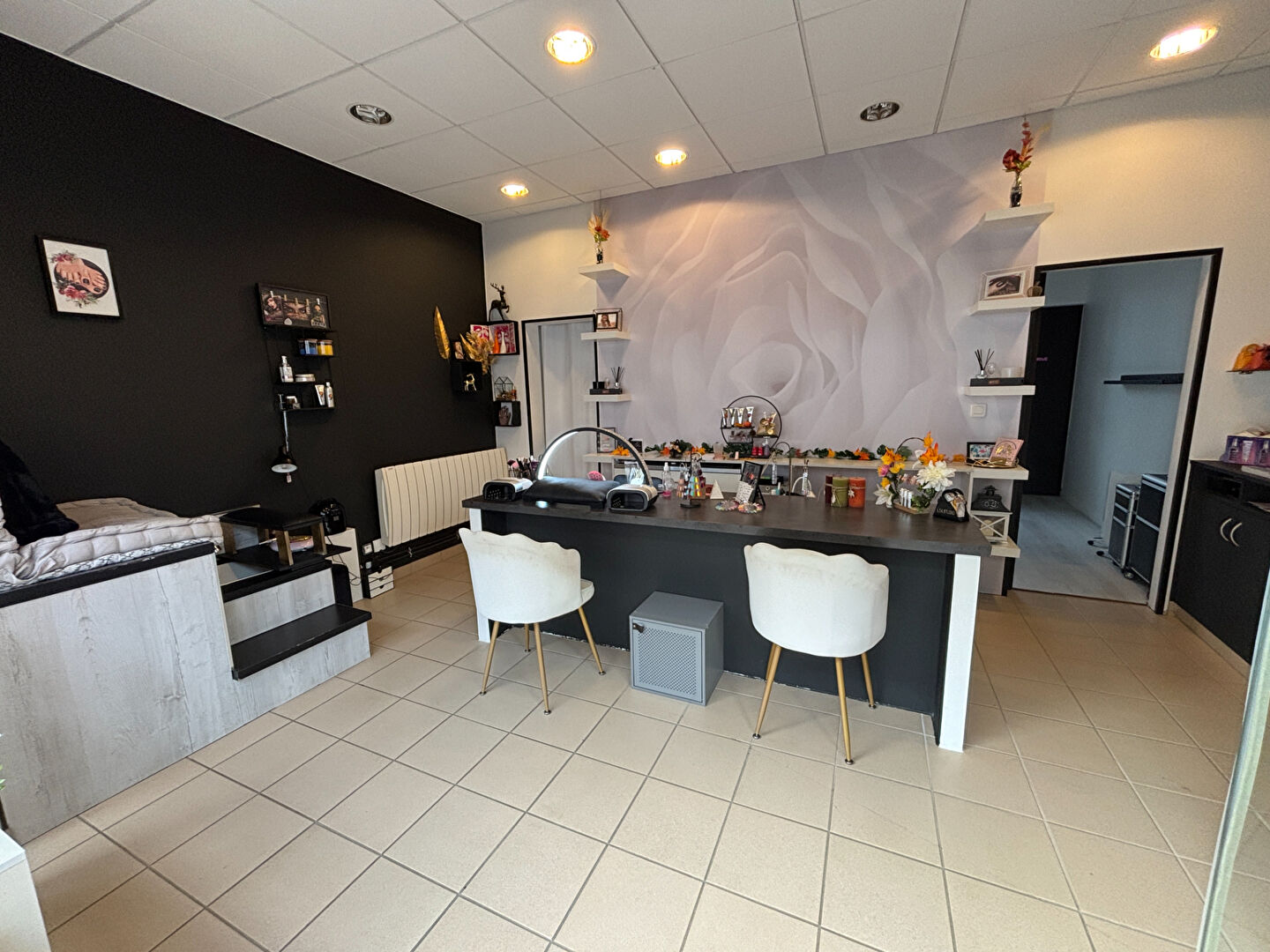 Photo LOCAL COMMERCIAL CENTRE VILLE ABLIS image 2/6