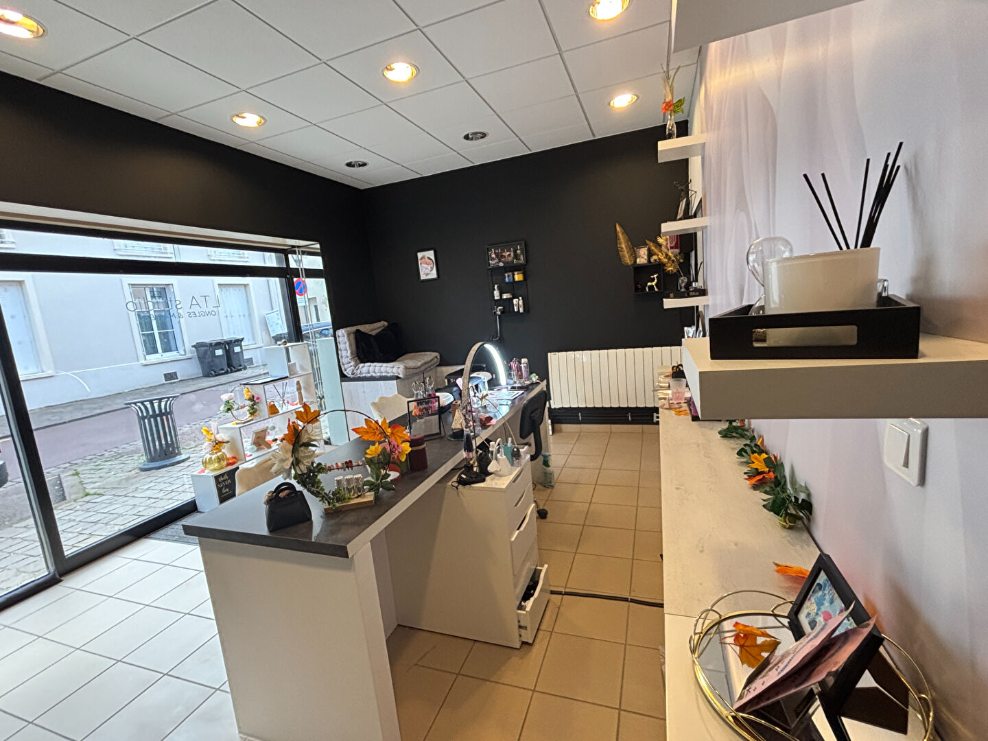 Photo LOCAL COMMERCIAL CENTRE VILLE ABLIS image 3/6