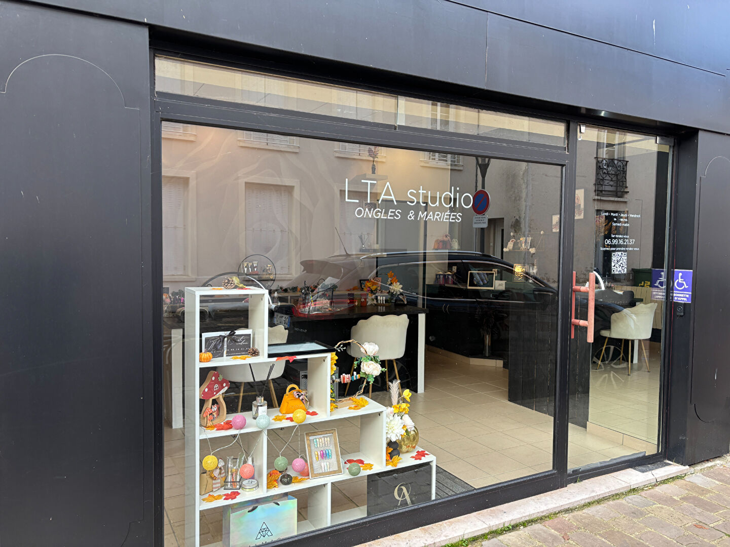 Photo LOCAL COMMERCIAL CENTRE VILLE ABLIS image 6/6