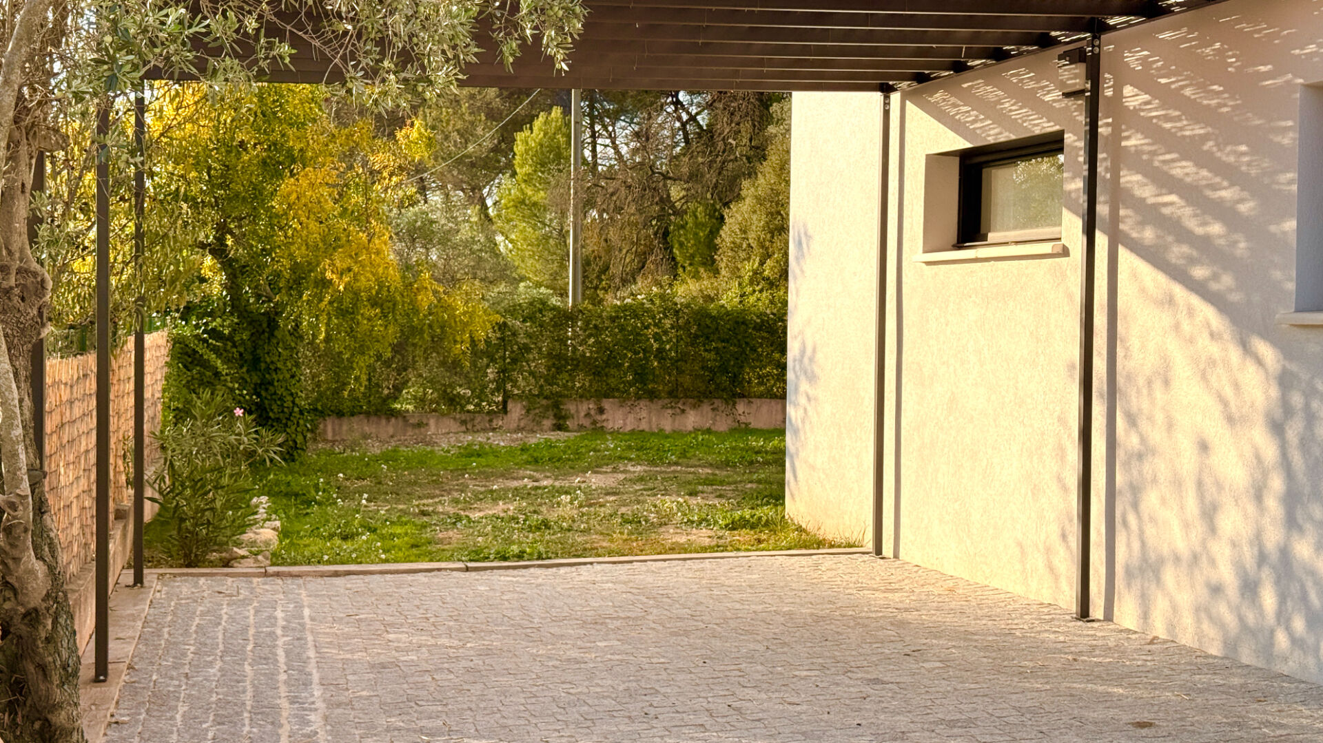 Photo Maison architecte disponible immédiatement FDN 2% image 3/6