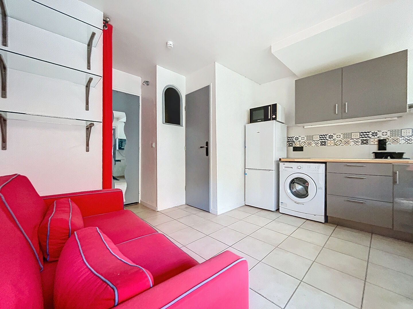 LANÇON PROVENCE, maisonnette T1, 20.27m2