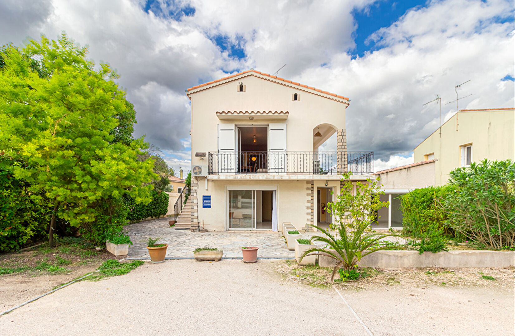 Photo Velaux - Local Professionnel - 19.62m2 image 3/6