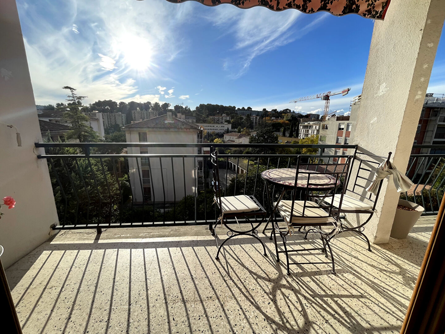 Photo Appartement Aix En Provence 3 pièce(s) 66.93 m2 image 3/6