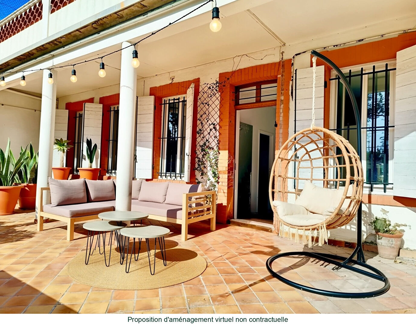 Maison individuelle T4 -230m² au sol avec jardin, terrasses, stationnement, dépendance