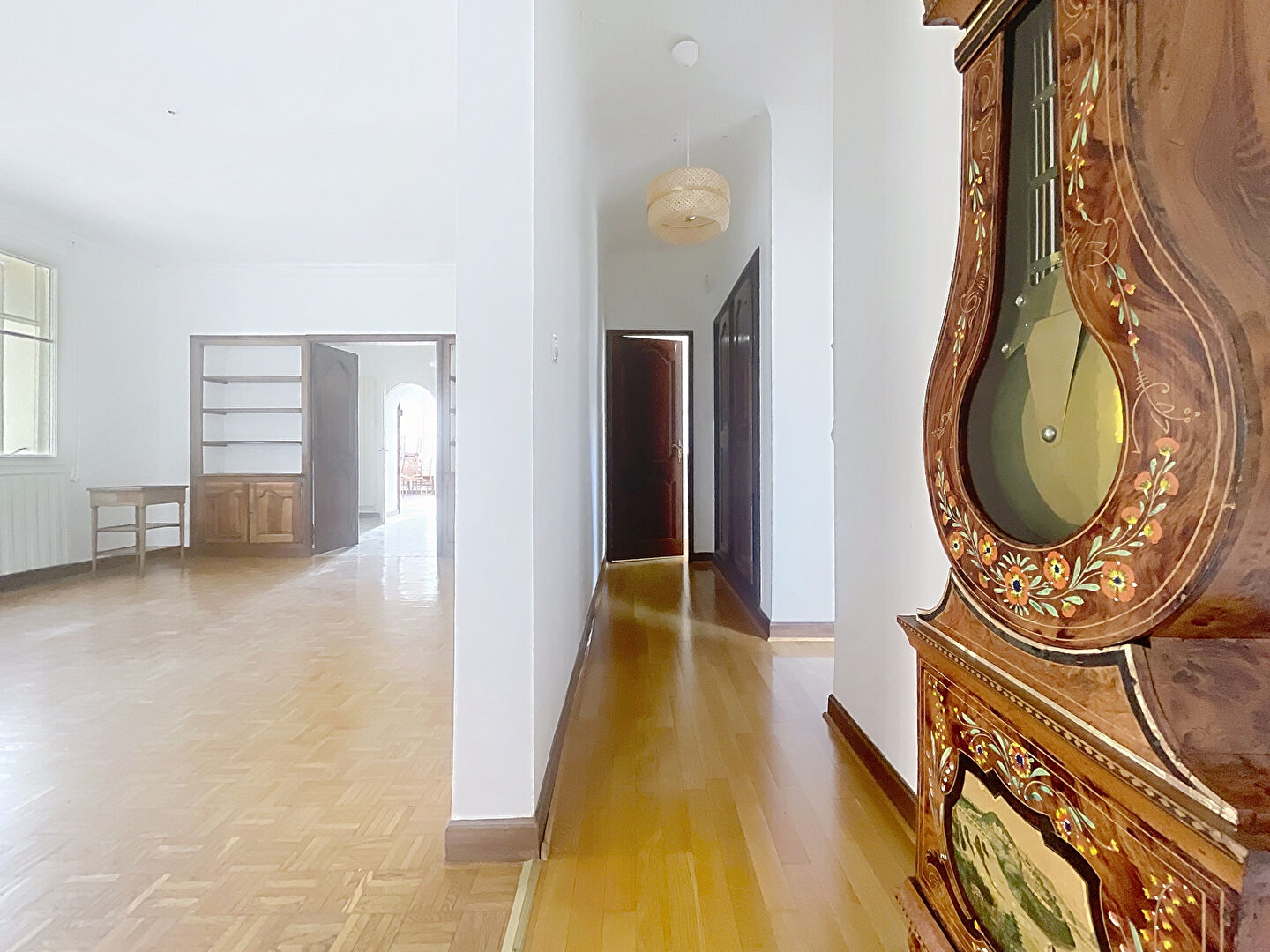 Photo Maison Berre L Etang 5 pièce(s) 210.27 m2 image 5/6