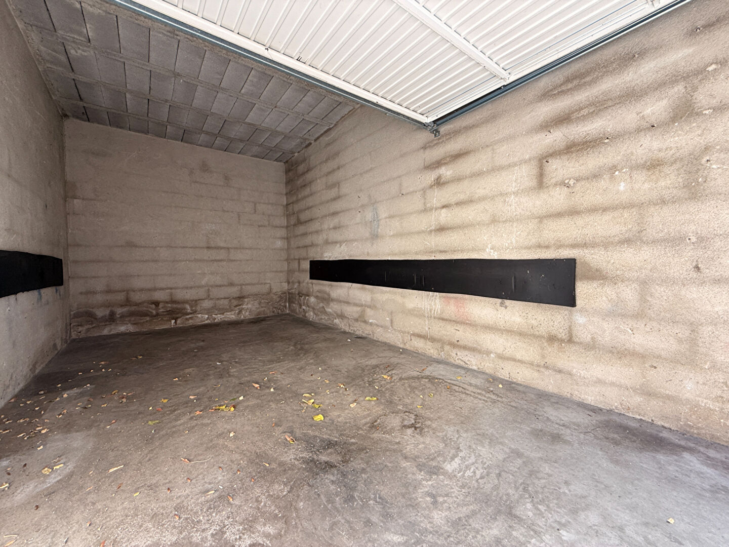 Photo Garage à Vendre image 4/4