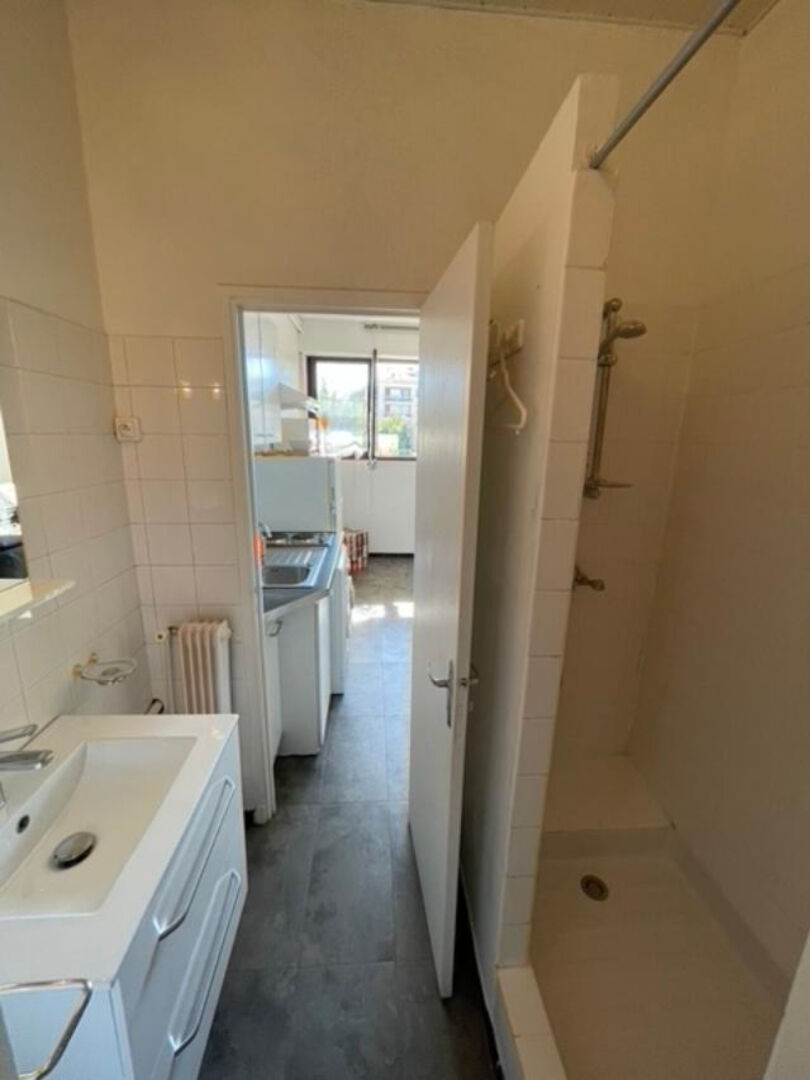 Photo Charment studio meublé au sud d'Aix-en-Provence image 4/4