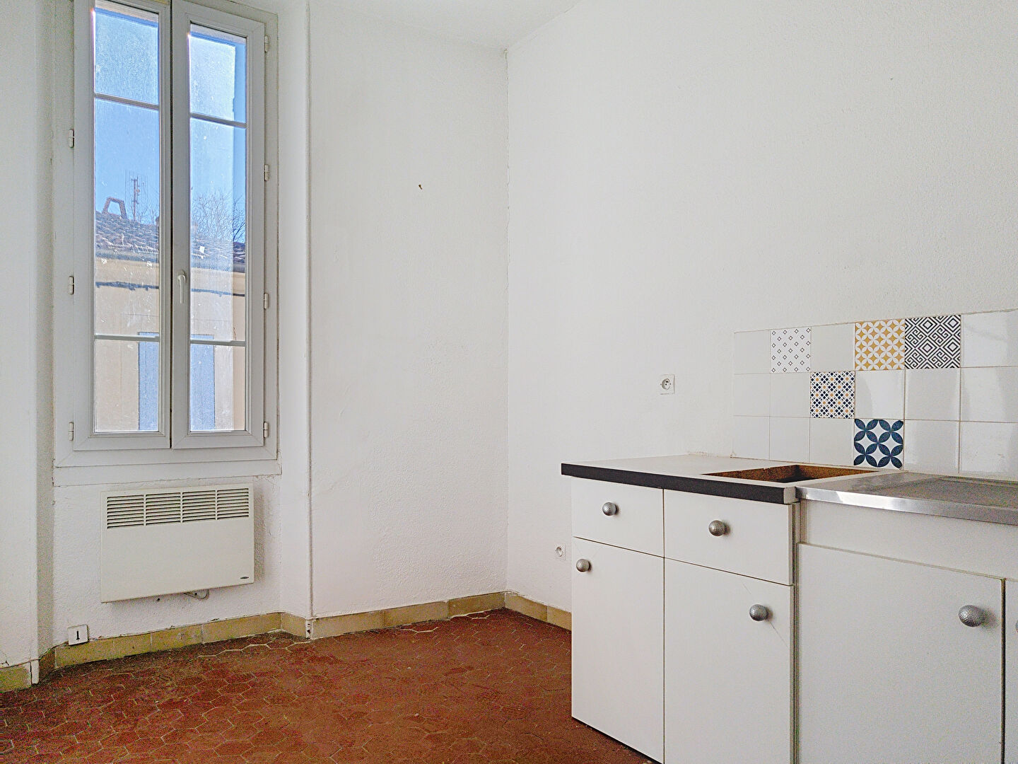 Photo Proche Aix-en-Provence - Immeuble - 110 m2 - 3 lots image 4/6