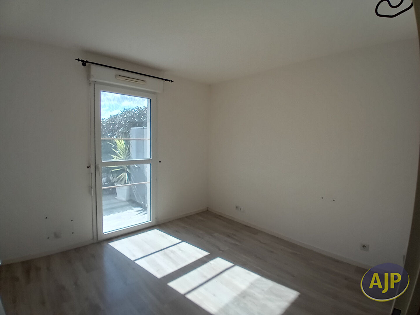 APPARTEMENT T2 BISCARROSSE BOURG - photo 5