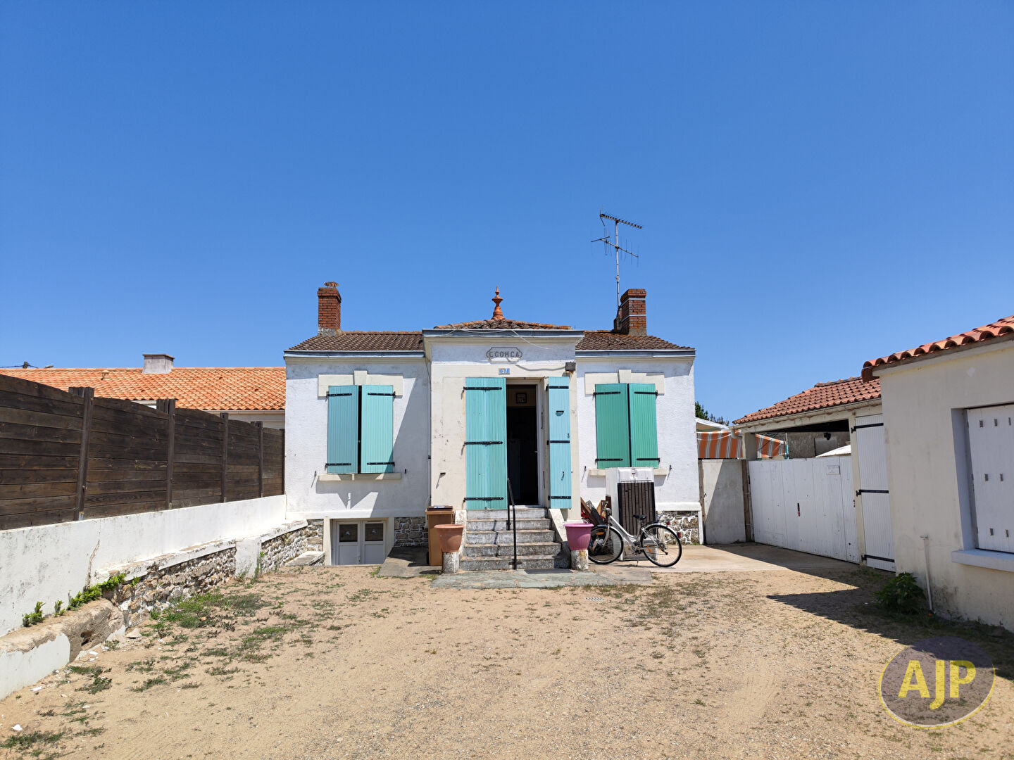 Agence immobilière de AJP IMMOBILIER -DAVID BILLAUD-L'AIGUILLON SUR MER - AJP IMMOBILIER -DAVID BILLAUD-L'AIGUILLON SUR MER