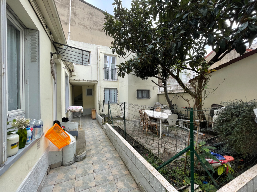 Photo Immeuble Bagnolet 14 pièce(s) 294 m2 image 2/4