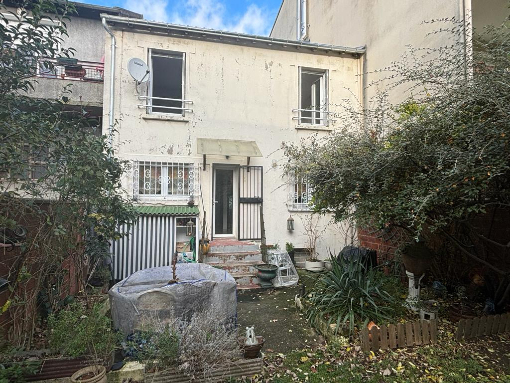 MAISON ROMAINVILLE 6 PIÈCES 137 M²