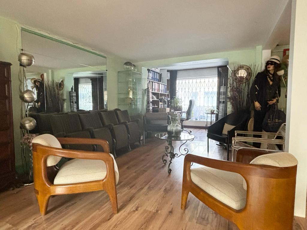 Photo MAISON ROMAINVILLE 6 PIÈCES 137 M² image 4/6