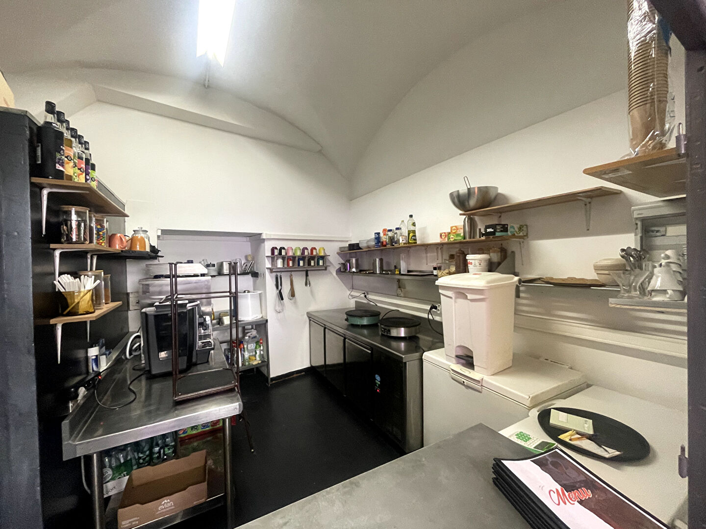 Photo VENTE FOND DE COMMERCE CREPERIE VIEUX LYON 69 image 3/4