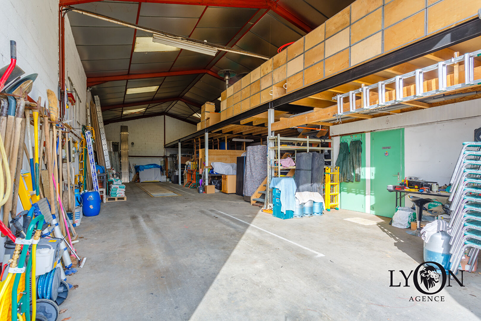 Photo VAUGNERAY image 2/4