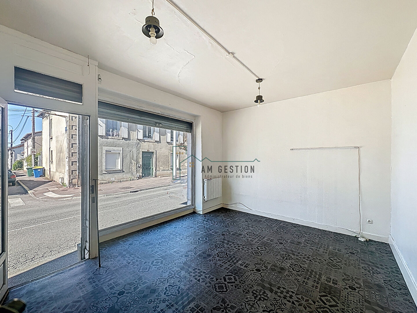 Local commercial Limoges 2 pièces, rue Armand Dutreix