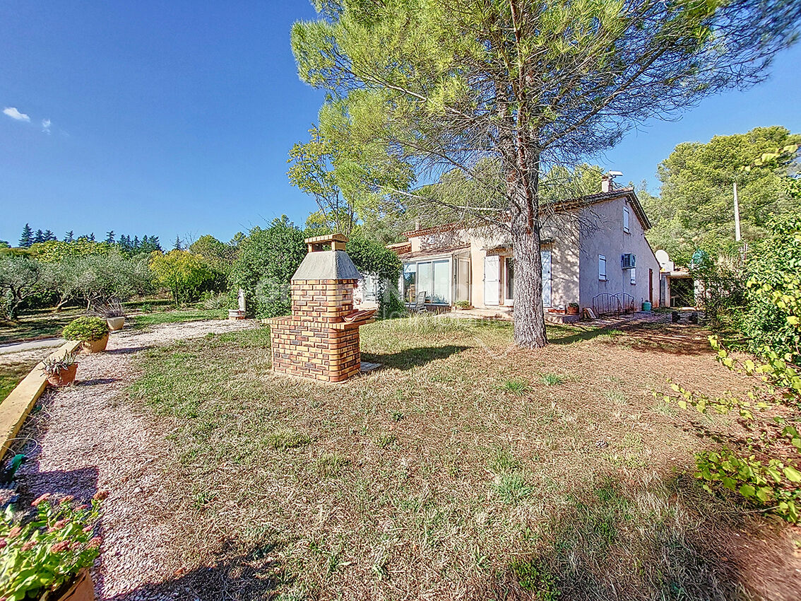 Photo CARNOULES : maison de 6 pièces (189 m²) à vendre image 1/6