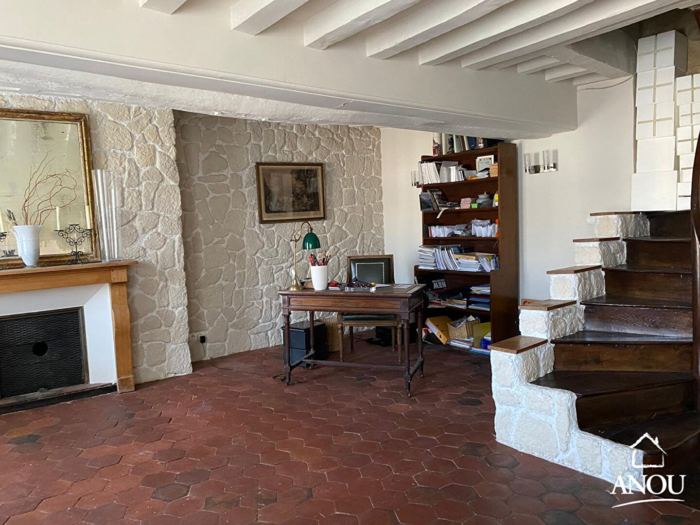 Photo BROU : Immeuble avec Visibilité en Angle, Local Commercial et Appartement T5 image 2/6